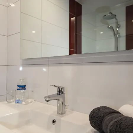 Les Chez Christine Bed & Breakfast