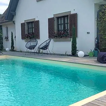 Les Chez Christine Frühstückspension 3*