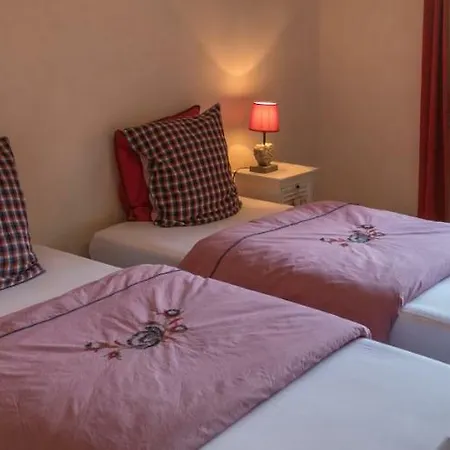 Les Chez Christine 4*